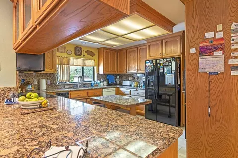 23240 Lakeview Dr, Tehachapi, CA 93561 photo 22