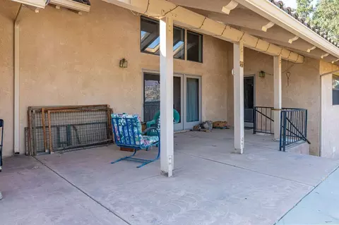 23240 Lakeview Dr, Tehachapi, CA 93561 photo 12