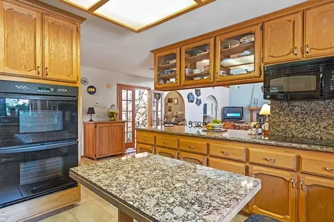 23240 Lakeview Dr, Tehachapi, CA 93561 photo 45