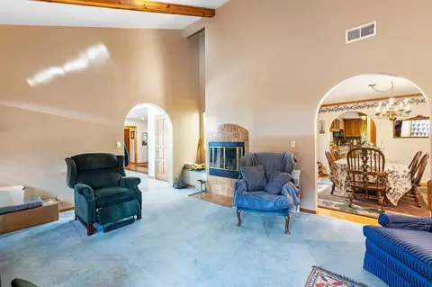 23240 Lakeview Dr, Tehachapi, CA 93561 photo 17
