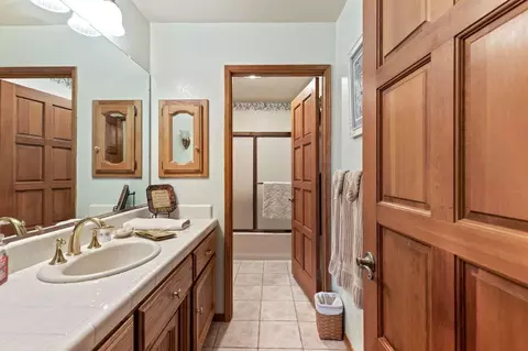 23240 Lakeview Dr, Tehachapi, CA 93561 photo 32