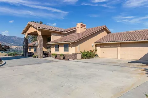 23240 Lakeview Dr, Tehachapi, CA 93561 photo 48