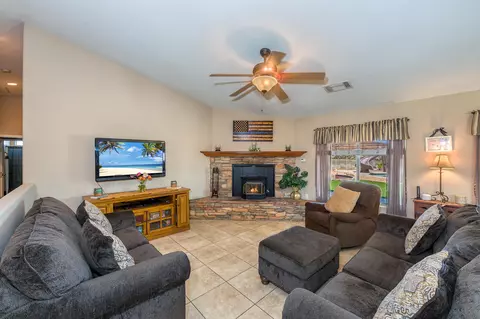3622 Allmer St, Acton, CA 93510 photo 7