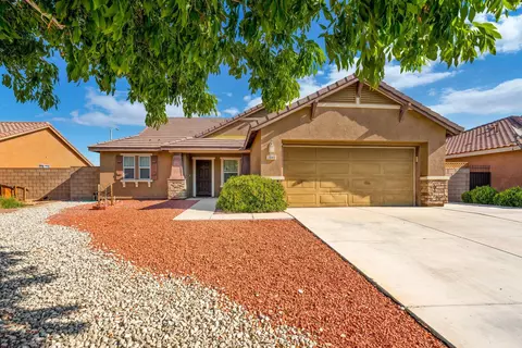 3049 E Lingard St, Lancaster, CA 93535 photo 1