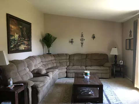 2025 Galloping Way, Acton, CA 93510 photo 2