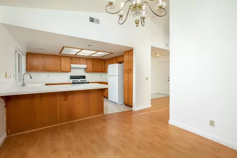 45911 Schamise St, Lancaster, CA 93534 photo 8