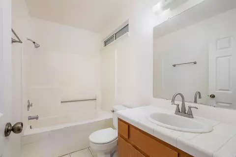 45911 Schamise St, Lancaster, CA 93534 photo 14