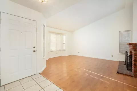 45911 Schamise St, Lancaster, CA 93534 photo 3
