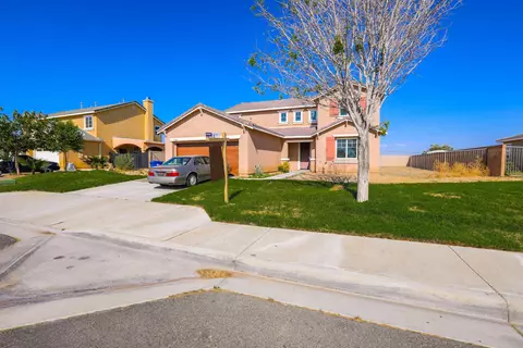 43044 Yaffa St, Lancaster, CA 93535 photo 27