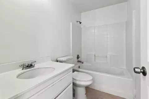 43044 Yaffa St, Lancaster, CA 93535 photo 12