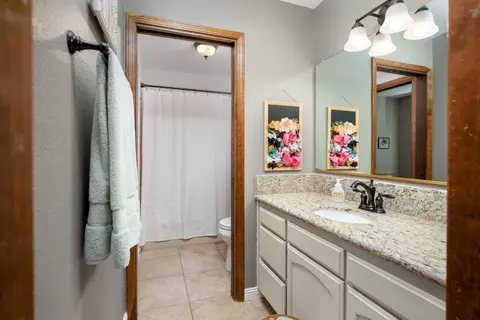 43038 Ed Halley Pl, Lancaster, CA 93536 photo 31