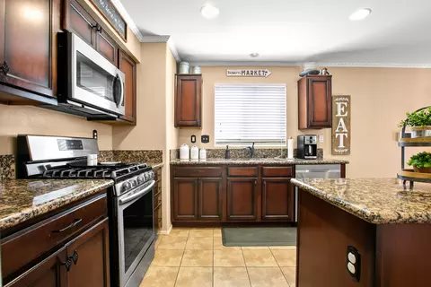5718 W Avenue K11, Lancaster, CA 93536 photo 14