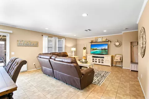 5718 W Avenue K11, Lancaster, CA 93536 photo 10