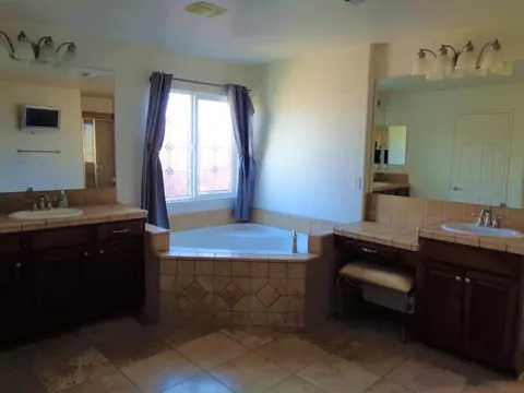 43203 Edson Ave, Lancaster, CA 93536 photo 18