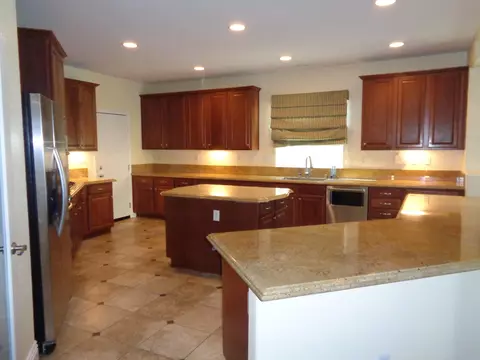 43203 Edson Ave, Lancaster, CA 93536 photo 8