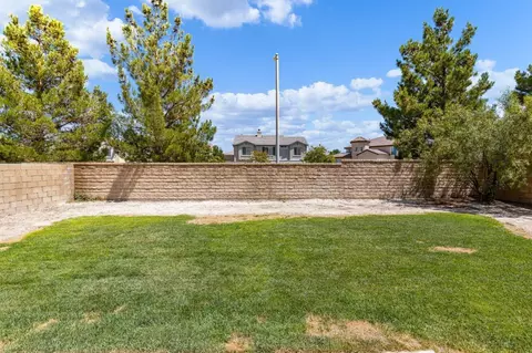 43844 Spring St, Lancaster, CA 93536 photo 13
