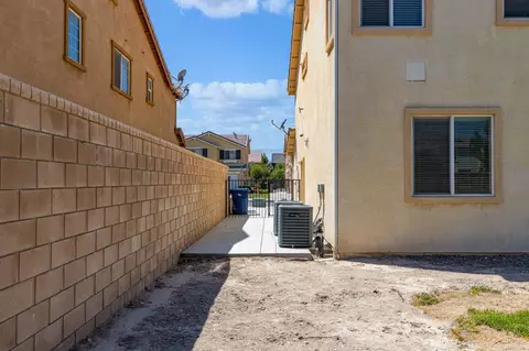 43844 Spring St, Lancaster, CA 93536 photo 43