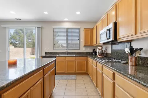 43844 Spring St, Lancaster, CA 93536 photo 23