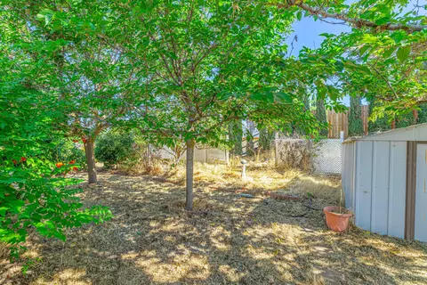 20301 Weston Ave, Tehachapi, CA 93561 photo 7