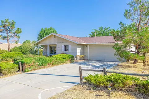 20301 Weston Ave, Tehachapi, CA 93561 photo 1