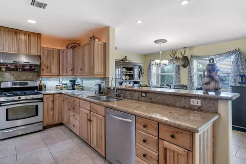 33127 Acklins Ave, Acton, CA 93510 photo 16
