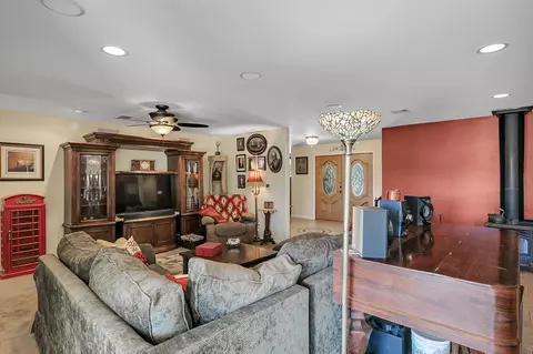 33127 Acklins Ave, Acton, CA 93510 photo 10