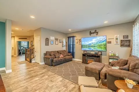 2607 Mulberry Ln, Palmdale, CA 93551 photo 10