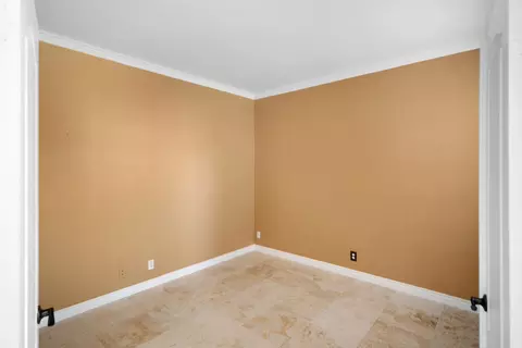 6557 Highbluff Way, Lancaster, CA 93536 photo 16