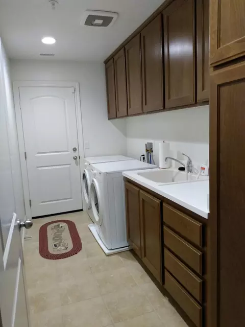 43826 Madison Ct, Lancaster, CA 93536 photo 13