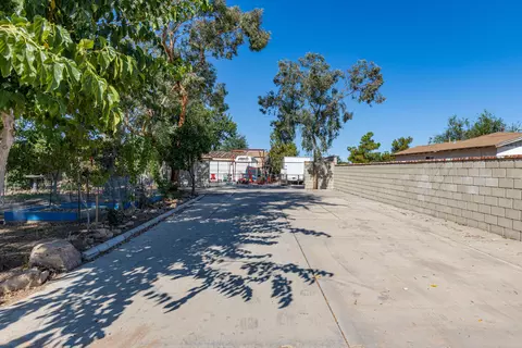 38503 26th St E, Palmdale, CA 93550 photo 24