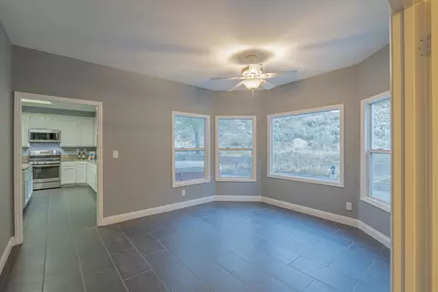 26250 Cumberland Rd, Tehachapi, CA 93561 photo 8