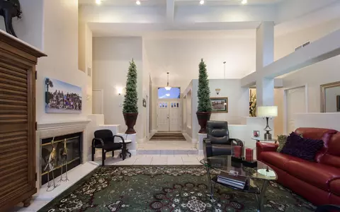 5644 Crest Dr, Palmdale, CA 93551 photo 20