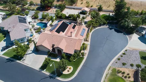 5644 Crest Dr, Palmdale, CA 93551 photo 62