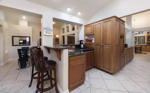 5644 Crest Dr, Palmdale, CA 93551 photo 31