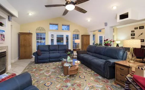 5644 Crest Dr, Palmdale, CA 93551 photo 25