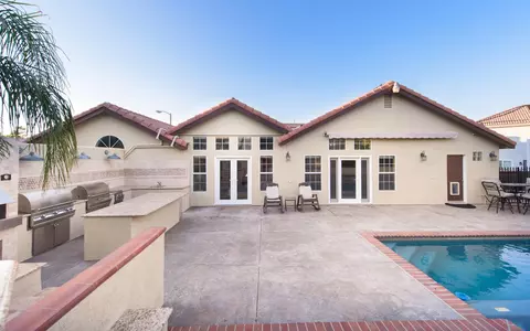 5644 Crest Dr, Palmdale, CA 93551 photo 46