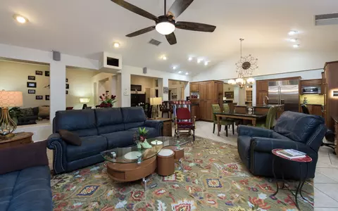 5644 Crest Dr, Palmdale, CA 93551 photo 32