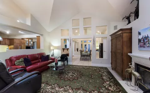 5644 Crest Dr, Palmdale, CA 93551 photo 19