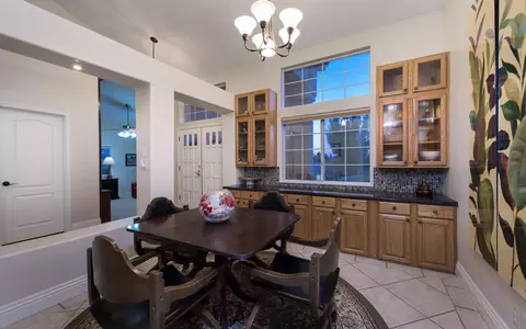 5644 Crest Dr, Palmdale, CA 93551 photo 15