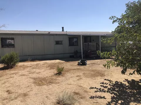 9740 W 55th St, Mojave, CA 93501 photo 3