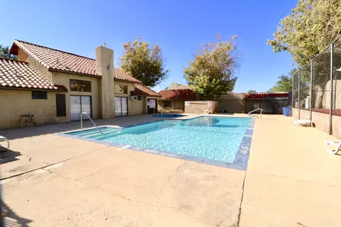 44200 Kingtree Ave #29, Lancaster, CA 93534 photo 36