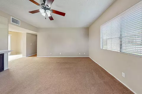 44200 Kingtree Ave #29, Lancaster, CA 93534 photo 7