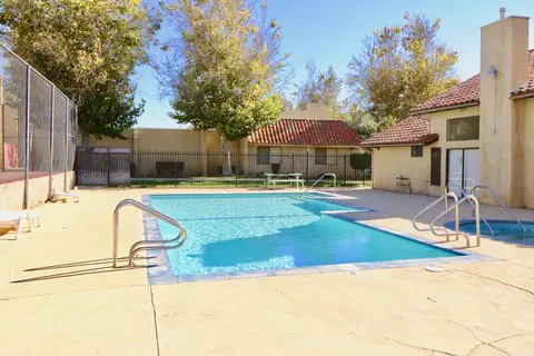 44200 Kingtree Ave #29, Lancaster, CA 93534 photo 37