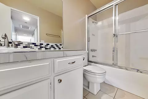 44200 Kingtree Ave #29, Lancaster, CA 93534 photo 21