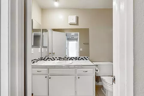 44200 Kingtree Ave #29, Lancaster, CA 93534 photo 22