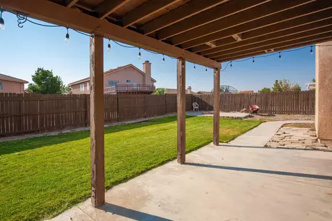44221 63rd St W, Lancaster, CA 93536 photo 28