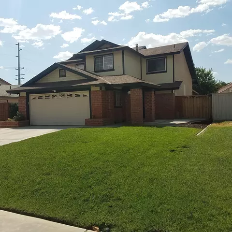 44811 E 16th St, Lancaster, CA 93535 photo 2
