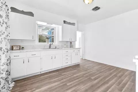 15771 M St, Mojave, CA 93501 photo 18