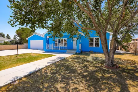 15771 M St, Mojave, CA 93501 photo 2