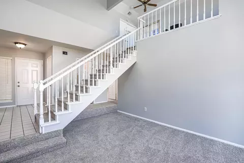 42454 61st St W, Lancaster, CA 93536 photo 2